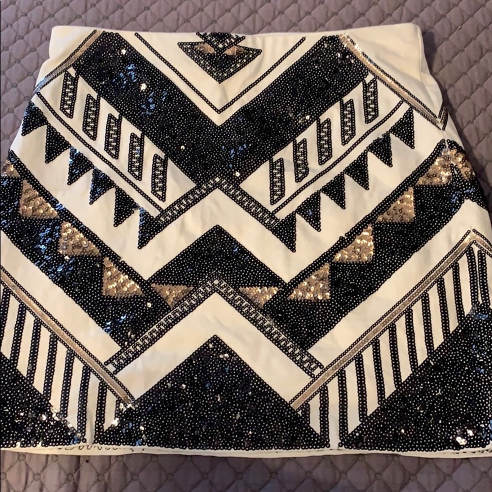 Express Sequin skirt